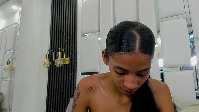 sarah ashbourne online show from January 2026 02:44:01 PM