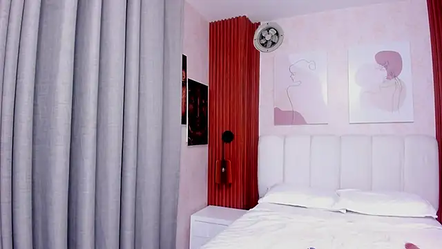 Jessgarcia  online show from September 2025 09:40:02 PM