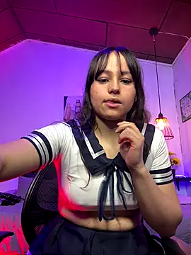 Eymmy 24 online show from October 2025 09:59:02 AM