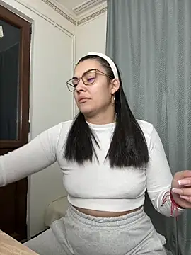 MiaKiittyy online show from February 2026 10:55:01 PM