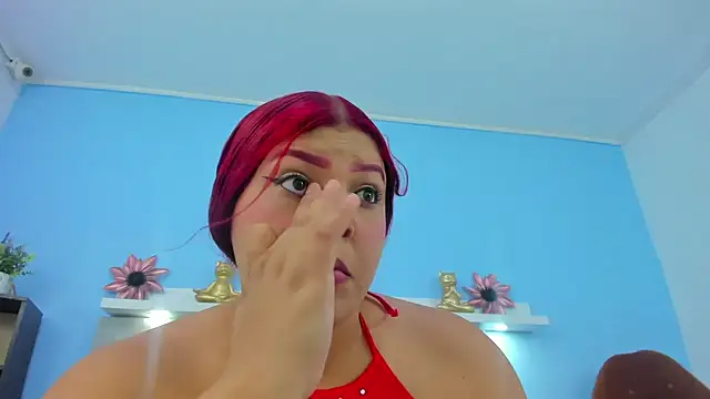 neferet opal online show from January 2026 12:05:01 AM