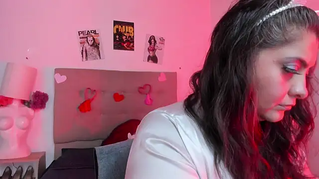 TifanyAmazinng online show from March 2026 01:40:02 PM