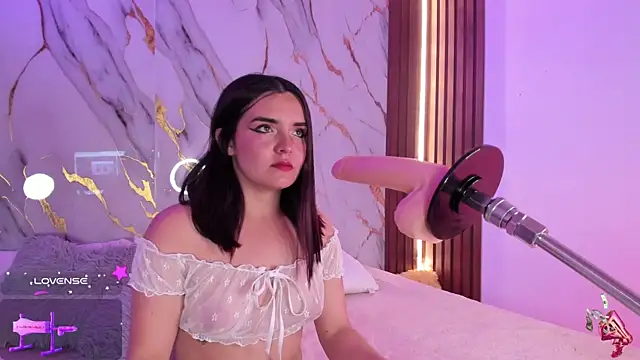 Snapshot of alicecute77 chatting on September 2025 02:33:02 AM alicecute77 online show from September 2025 02:33:02 AM