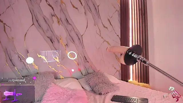 Snapshot of alicecute77 chatting on September 2025 03:33:02 AM alicecute77 online show from September 2025 03:33:02 AM