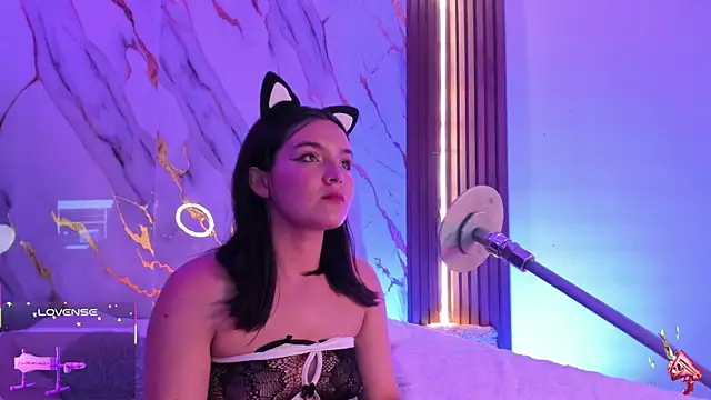 Snapshot of alicecute77 chatting on October 2025 02:23:02 AM alicecute77 online show from October 2025 02:23:02 AM