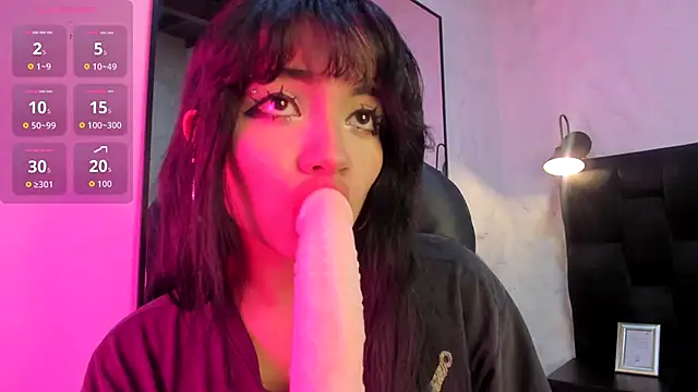 Darky Doll online show from November 2025 08:47:01 PM