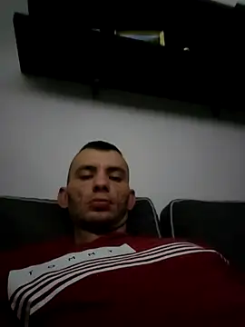 Snapshot of Mlody2787 chatting on November 2025 10:08:01 PM Mlody2787 online show from November 2025 10:08:01 PM