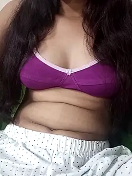 Snapshot of Aarti-kumri chatting on September 2025 08:03:02 AM Aarti-kumri online show from September 2025 08:03:02 AM