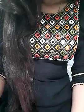 Aarti-kumri online show from February 2026 05:44:01 PM