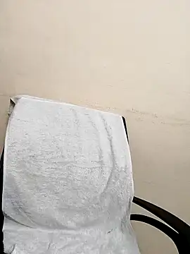 Snapshot of kavya-telugu84 chatting on September 2025 12:29:01 PM kavya-telugu84 online show from September 2025 12:29:01 PM