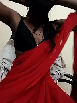 Snapshot of kavya-telugu84 chatting on October 2025 07:11:02 PM kavya-telugu84 online show from October 2025 07:11:02 PM