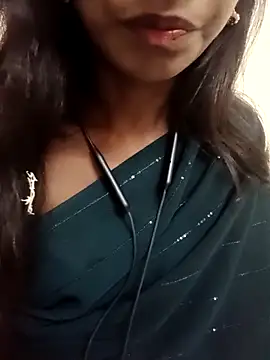 Snapshot of kavya-telugu84 chatting on October 2025 10:30:01 AM kavya-telugu84 online show from October 2025 10:30:01 AM