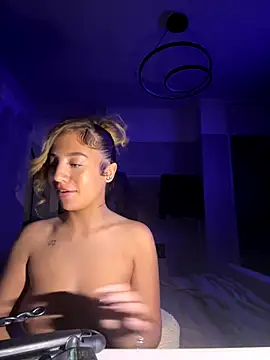 Snapshot of Aurorajadex chatting on September 2025 12:05:01 AM Aurorajadex online show from September 2025 12:05:01 AM