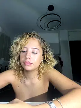 Snapshot of Aurorajadex chatting on October 2025 01:39:01 PM Aurorajadex online show from October 2025 01:39:01 PM