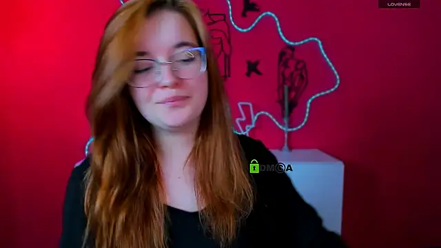 nika-still online show from April 2026 03:17:02 PM