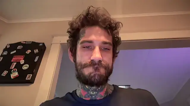 Snapshot of VeeJay48826 chatting on September 2025 02:42:01 PM VeeJay48826 online show from September 2025 02:42:01 PM