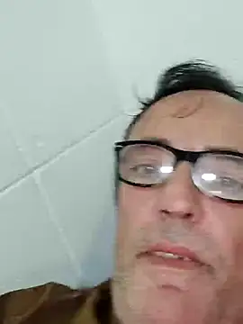 Txacas online show from September 2025 12:12:02 AM