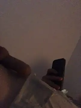 yesirrrr111 online show from April 2026 11:29:01 PM