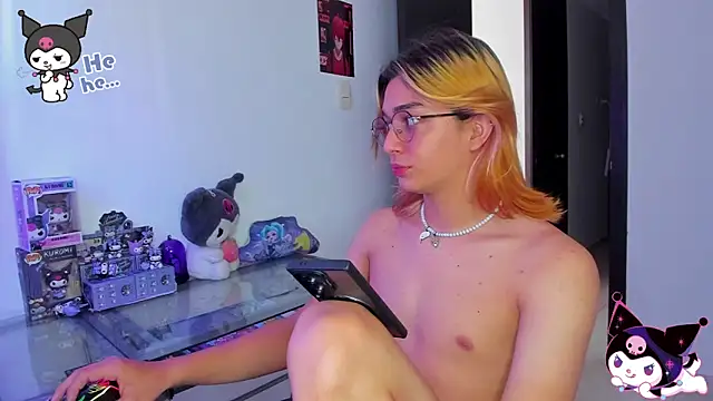 KeitaMoon online show from October 2025 07:56:01 PM