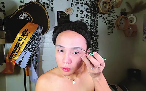 Snapshot of YourNikkieXxx chatting on September 2025 04:34:02 AM YourNikkieXxx online show from September 2025 04:34:02 AM