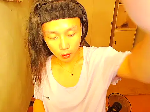 Snapshot of YourNikkieXxx chatting on November 2025 09:00:02 AM YourNikkieXxx online show from November 2025 09:00:02 AM