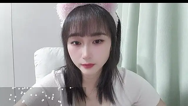 Honeysexy-1 online show from October 2025 12:28:02 PM