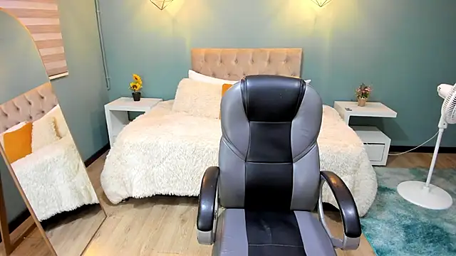 Miss Cataleya   online show from January 2026 11:59:02 AM