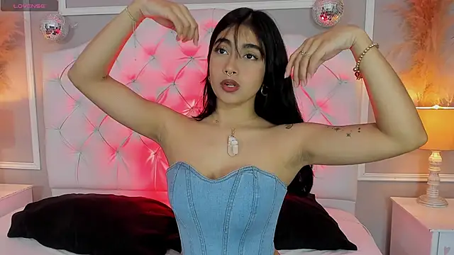 cherry vega  online show from October 2025 12:40:02 PM