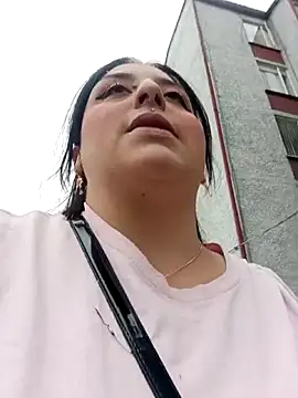 megan fox5 online show from November 2025 04:09:02 PM