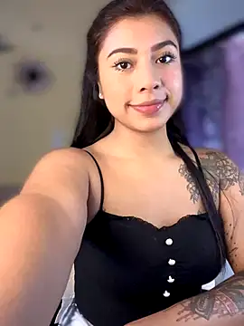 charlotte queen1320 online show from November 2025 06:29:02 PM