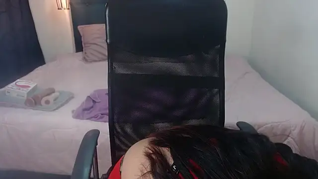 Snapshot of azabachebabe chatting on October 2025 02:36:01 PM azabachebabe online show from October 2025 02:36:01 PM