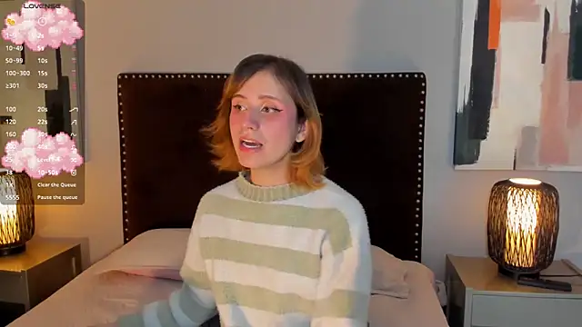 seraphine star online show from March 2026 12:28:02 AM