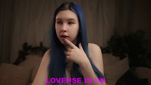 ElizSpieth online show from January 2026 01:11:01 AM