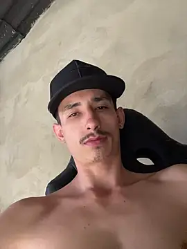 Damartinez27 online show from January 2026 09:42:01 PM