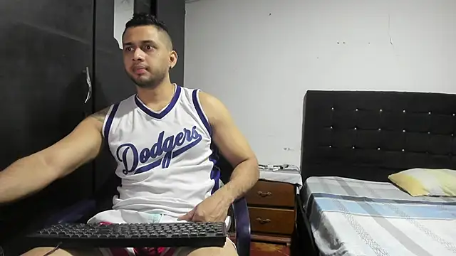 Ryan xc1 online show from January 2026 02:15:01 AM