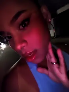 Mia-sensual online show from November 2025 04:33:02 AM