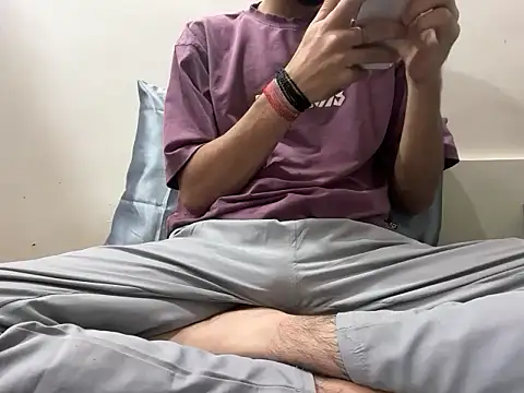 coupleyug online show from December 2025 11:37:02 AM