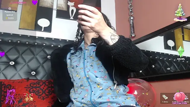 Engeelll online show from December 2025 06:35:02 PM