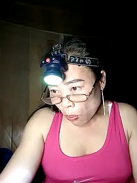 CoMay003 online show from February 2026 05:06:02 PM