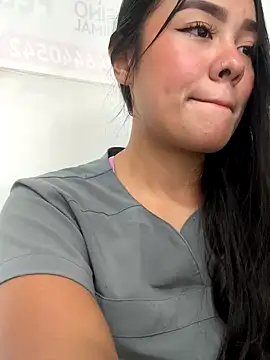 Mariaotalvaro online show from November 2025 07:13:01 PM