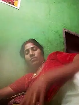 MISS-KAYA online show from February 2026 10:08:02 PM