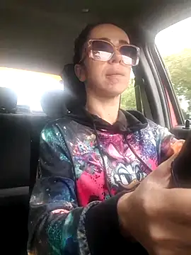 Snapshot of Rosaliemilaxxx chatting on October 2025 08:15:02 AM Rosaliemilaxxx online show from October 2025 08:15:02 AM