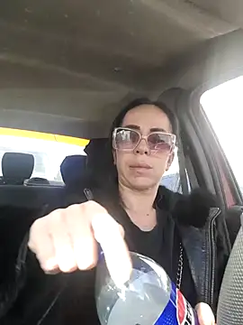 Snapshot of Rosaliemilaxxx chatting on October 2025 09:21:02 AM Rosaliemilaxxx online show from October 2025 09:21:02 AM