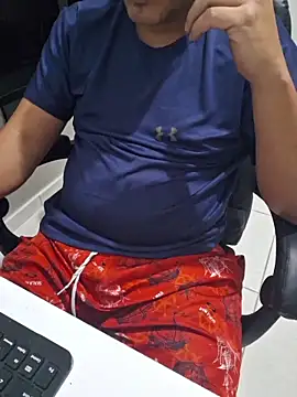 Snapshot of Carloskasado chatting on November 2025 03:08:02 AM Carloskasado online show from November 2025 03:08:02 AM