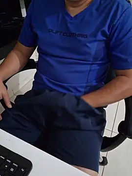 Snapshot of Carloskasado chatting on November 2025 11:55:02 AM Carloskasado online show from November 2025 11:55:02 AM