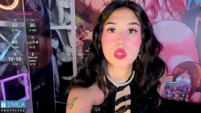 sofia sstone online show from October 2025 11:31:02 AM