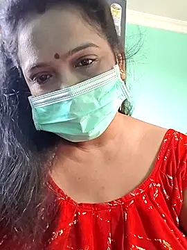 misspriya03 online show from October 2025 09:32:01 AM