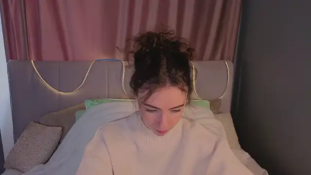 DeneenTurja online show from September 2025 10:26:01 AM