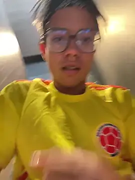 diegoand0911 online show from April 2026 07:07:02 PM