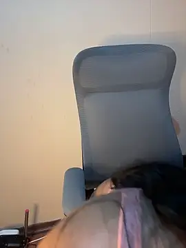 princesaliay online show from March 2026 11:26:02 AM